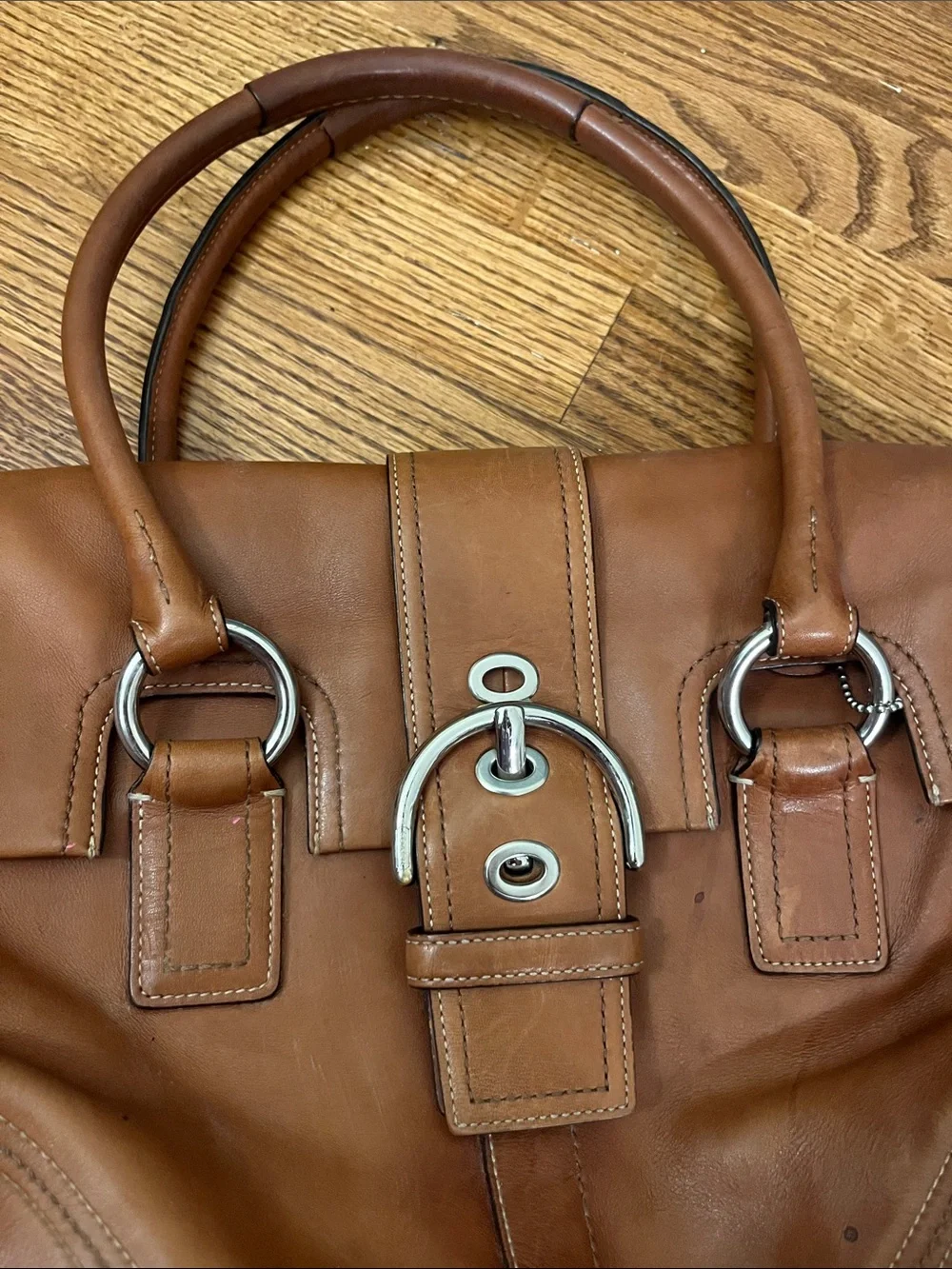 Vintage Y2k 2000s Coach Soho Leather Satchel Handbag F08A11